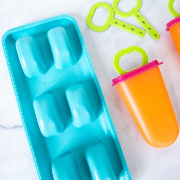 Tupperware Ice Tups Popsicle Maker Set - Picture 5 of 6